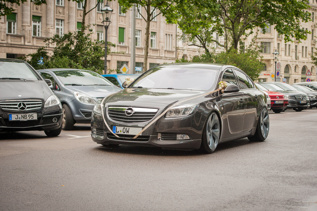 Opel Insignia KW V3 Gewindefahrwerk by gepfeffert.com & Simons Abgasanlage BMW X6 Hybrid Abgelegt & Aufgeladen