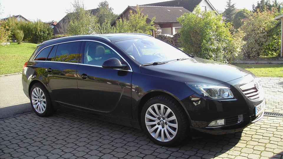 Insignia (Opel Insignia - Sports Tourer)