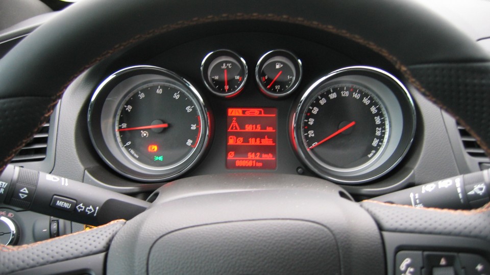 GREY BULL (Opel Insignia - 5-Türer)