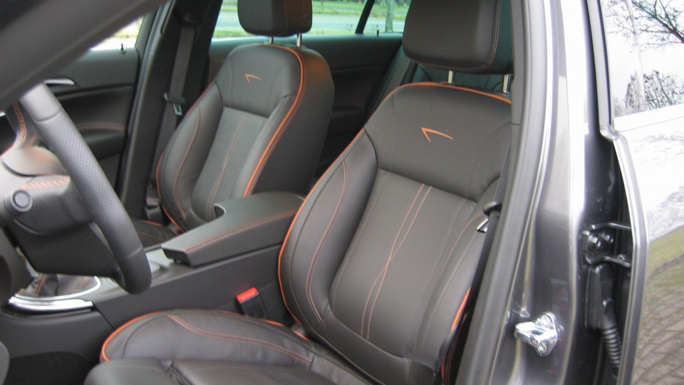 GREY BULL (Opel Insignia - 5-Türer)