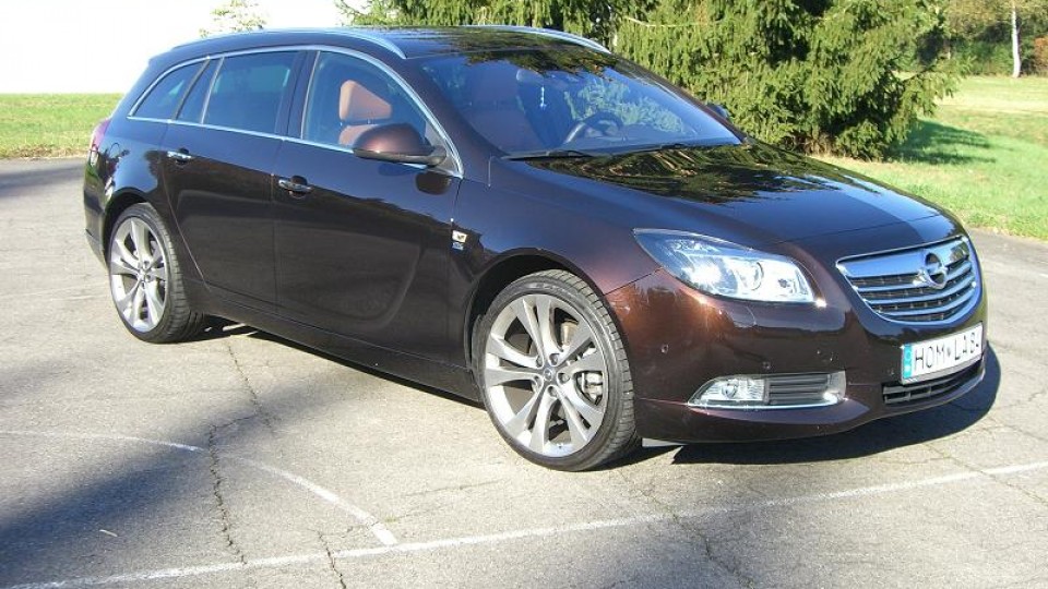 Opel Insignia Sports Tourer (Opel Insignia - Sports Tourer)