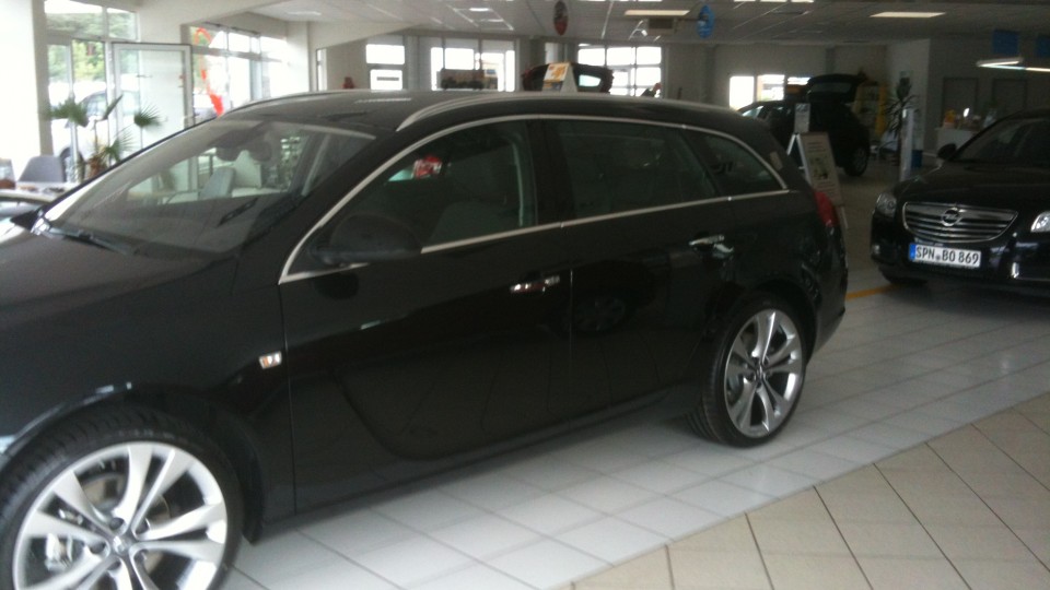 Insignia BiTurbo 4x4 Erstkontakt (Opel Insignia - Sports Tourer)