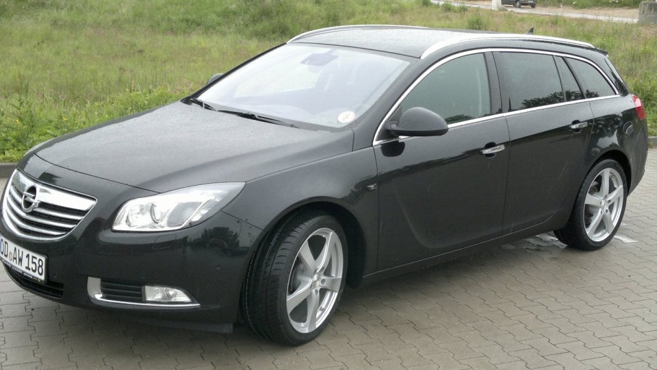 Insignia ST 2,0 CDTI (Opel Insignia - Sports Tourer)