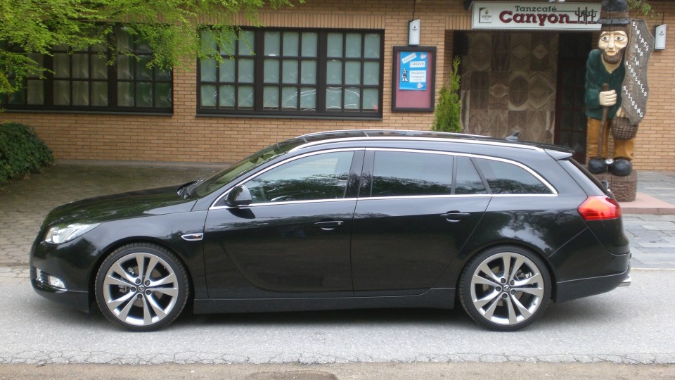 Opel Insignia ST 2,0 CDTI (Opel Insignia - Sports Tourer)