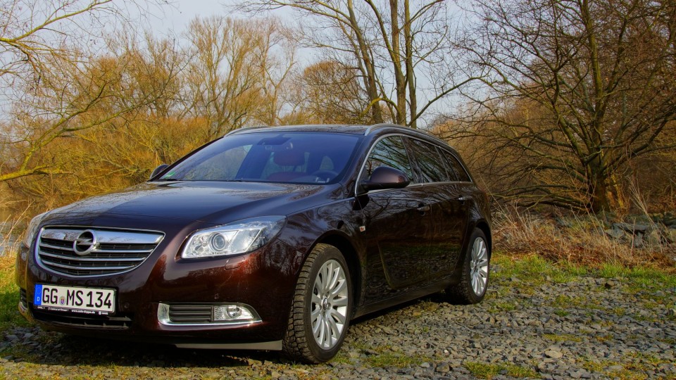 Insignia Innovation 2.0CDTI Ecoflex (Opel Insignia - Sports Tourer)