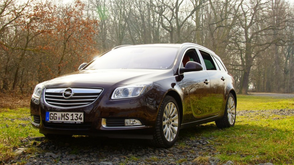 Insignia Innovation 2.0CDTI Ecoflex (Opel Insignia - Sports Tourer)