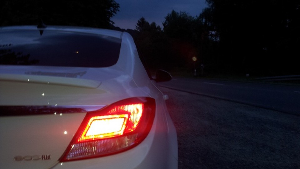 Black & White (Opel Insignia - 4-Türer)