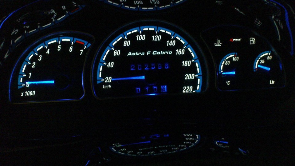 Astra F Cabrio C20XE