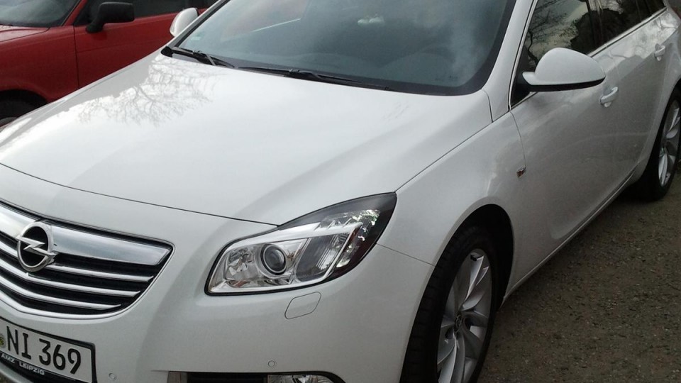 Insi ST Sport 1.6 Turbo (Opel Insignia - Sports Tourer)