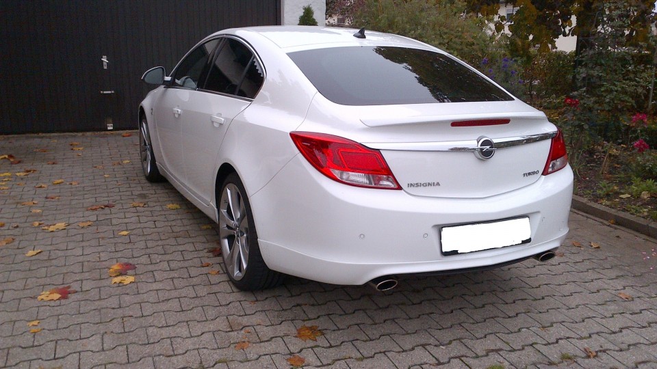 Opel Insignia 2,0 Turbo 220PS BJ 2011 (Opel Insignia - 5-Türer)