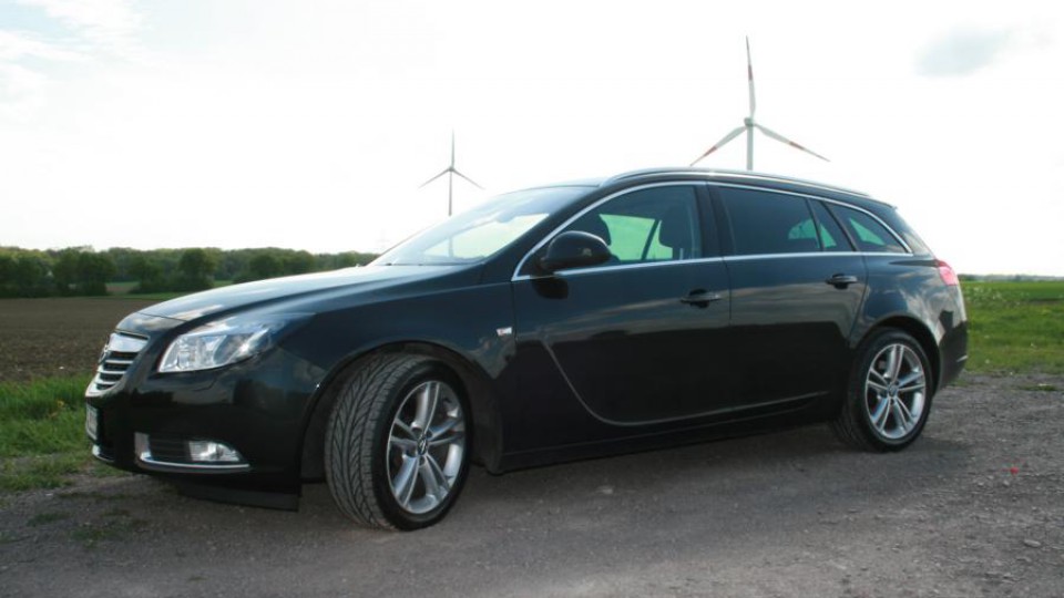 Insi (Opel Insignia - Sports Tourer)