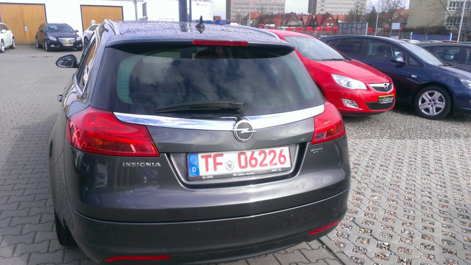 Insignia (Opel Insignia - Sports Tourer)