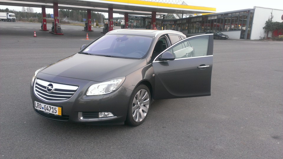 Insignia (Opel Insignia - Sports Tourer)