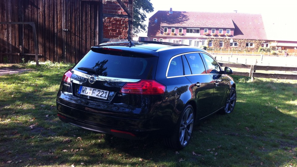 insignia (Opel Insignia - 4-Türer)