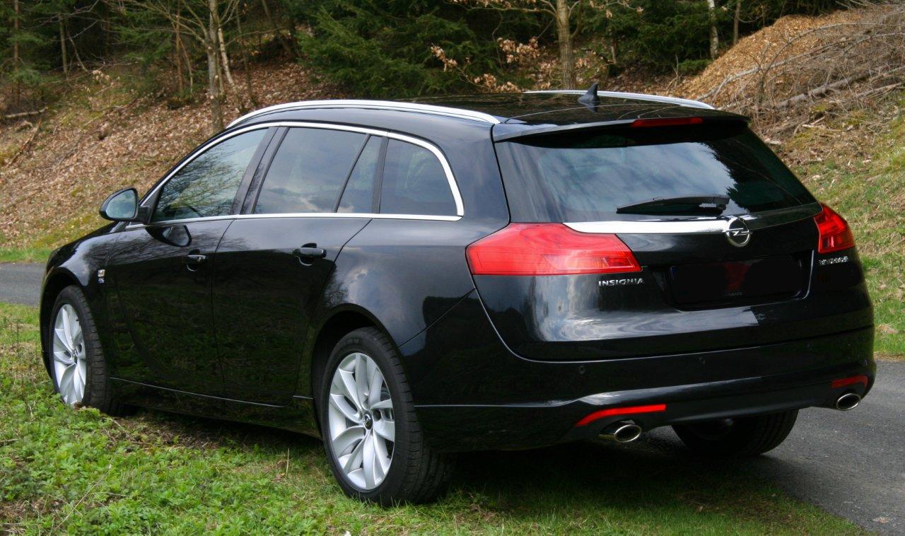 Insignia Biturbo 4x4 Sports Tourer