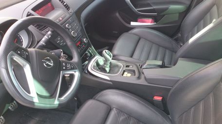Insignia Sport 2,0 cdti 118kw OPC-Line (Opel Insignia - 4-Türer)