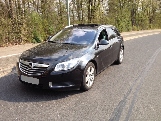 Insignia SportsTourer Cosmo 2.0 CDTI 130PS (Opel Insignia - Sports Tourer)