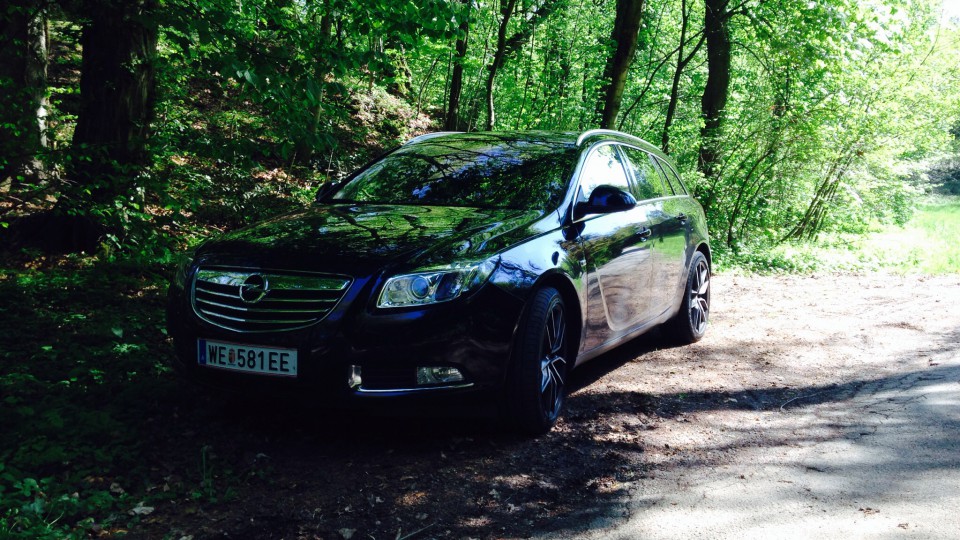 Black Beauty (Opel Insignia - Sports Tourer)