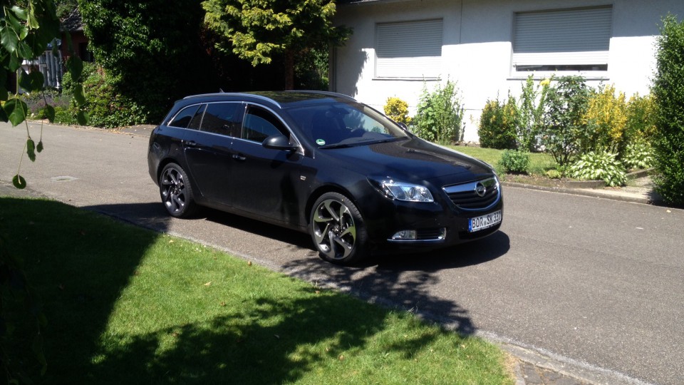 Insignia 04/13 (Opel Insignia - Sports Tourer)