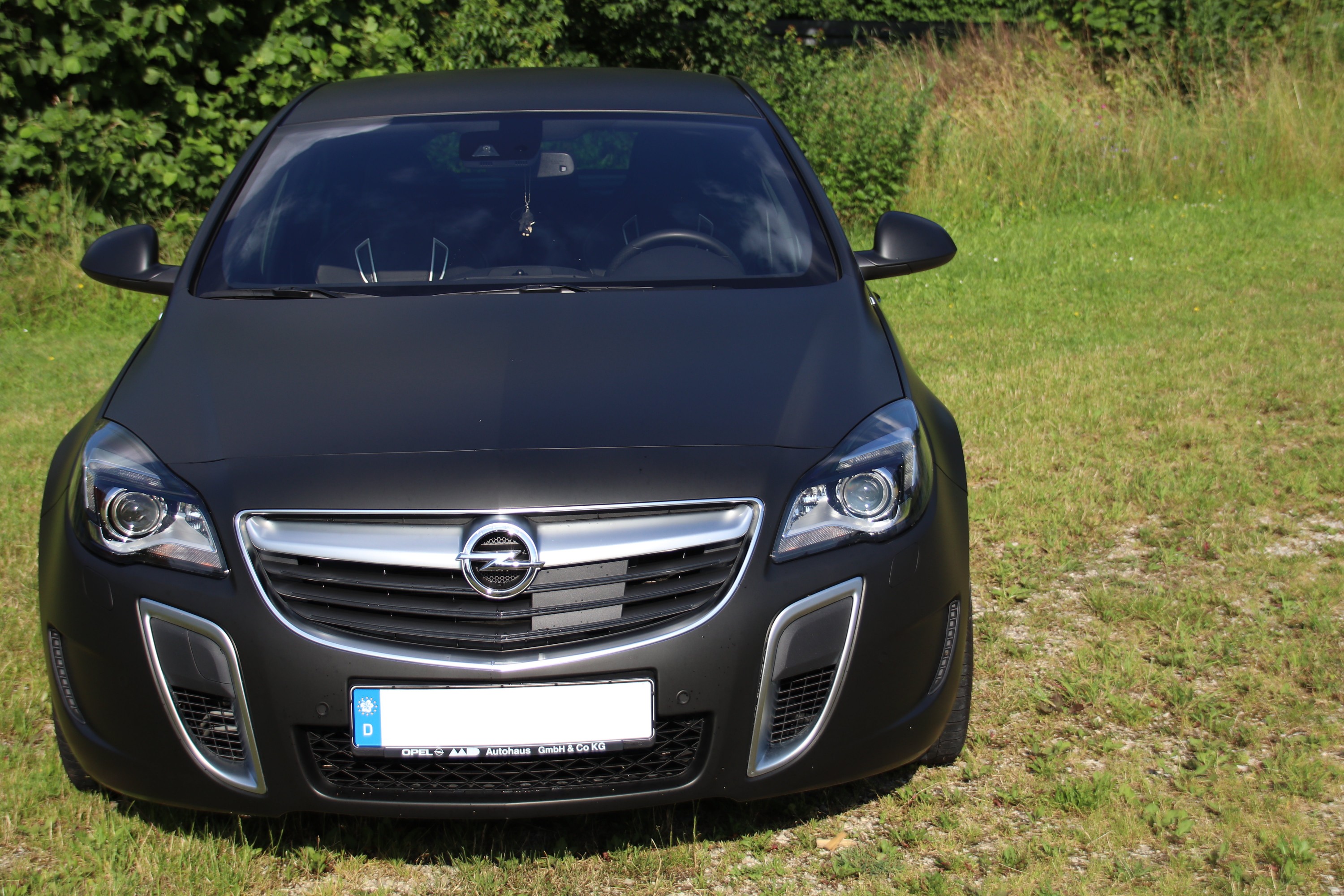 Insignia OPC mattschwarz