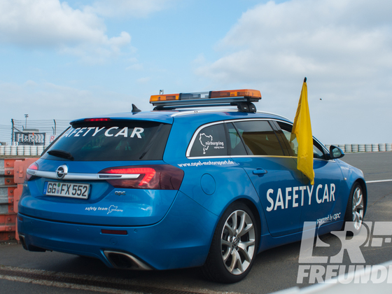 Opel Insignia Sports Tourer OPC bei der VLN - 42. DMV 4h Rennen