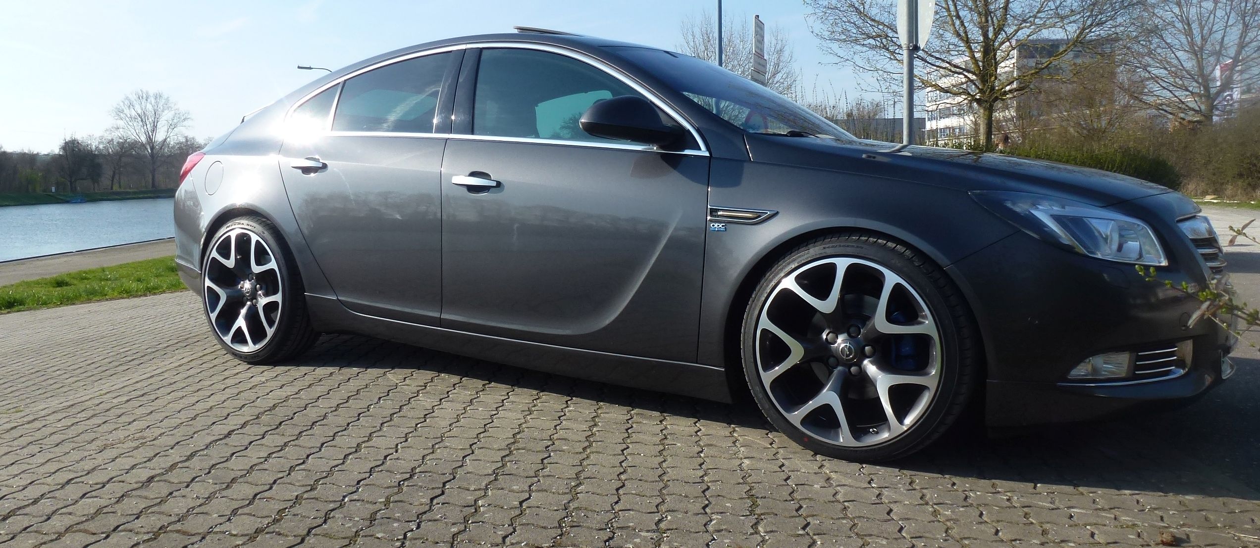 Insignia OPC Line 2.0 T