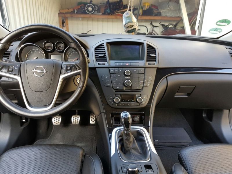 Insignia 4x4 220PS
