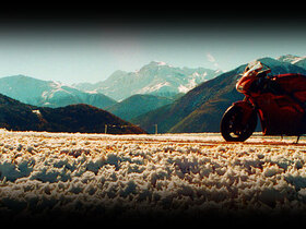 Ducati im Schnee