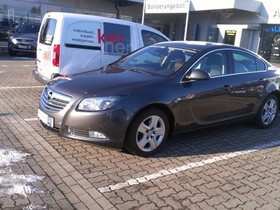 INSIGNIA 2.0 T 4x4 (Opel Insignia - 4-Türer)